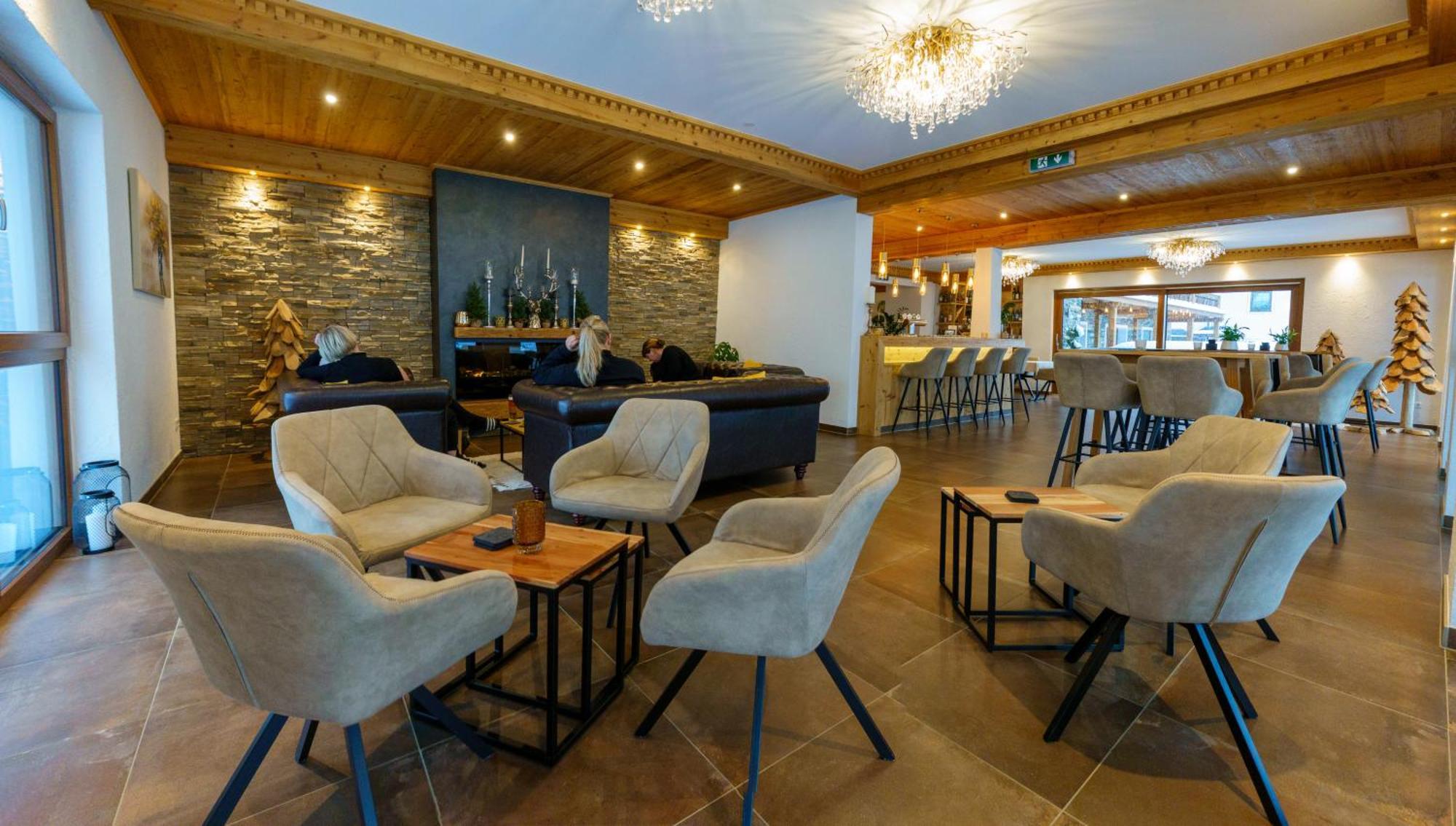 Hotel Haus Lungau Mauterndorf  Ngoại thất bức ảnh