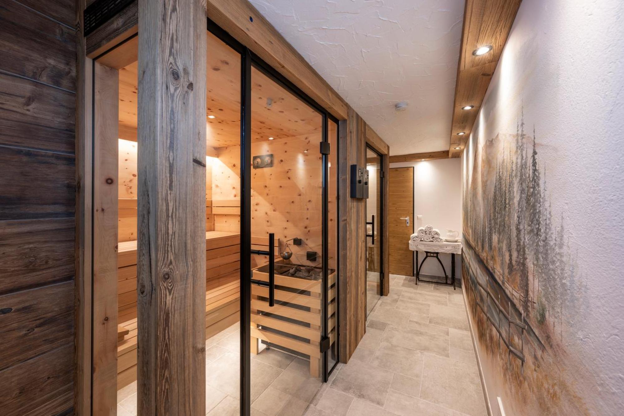 Hotel Haus Lungau Mauterndorf  Ngoại thất bức ảnh